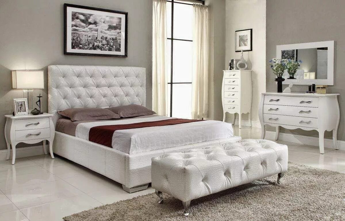 Белая спальня. Спальня с белой кроватью. Спальный гарнитур белый. Мебель спальни белый цвет