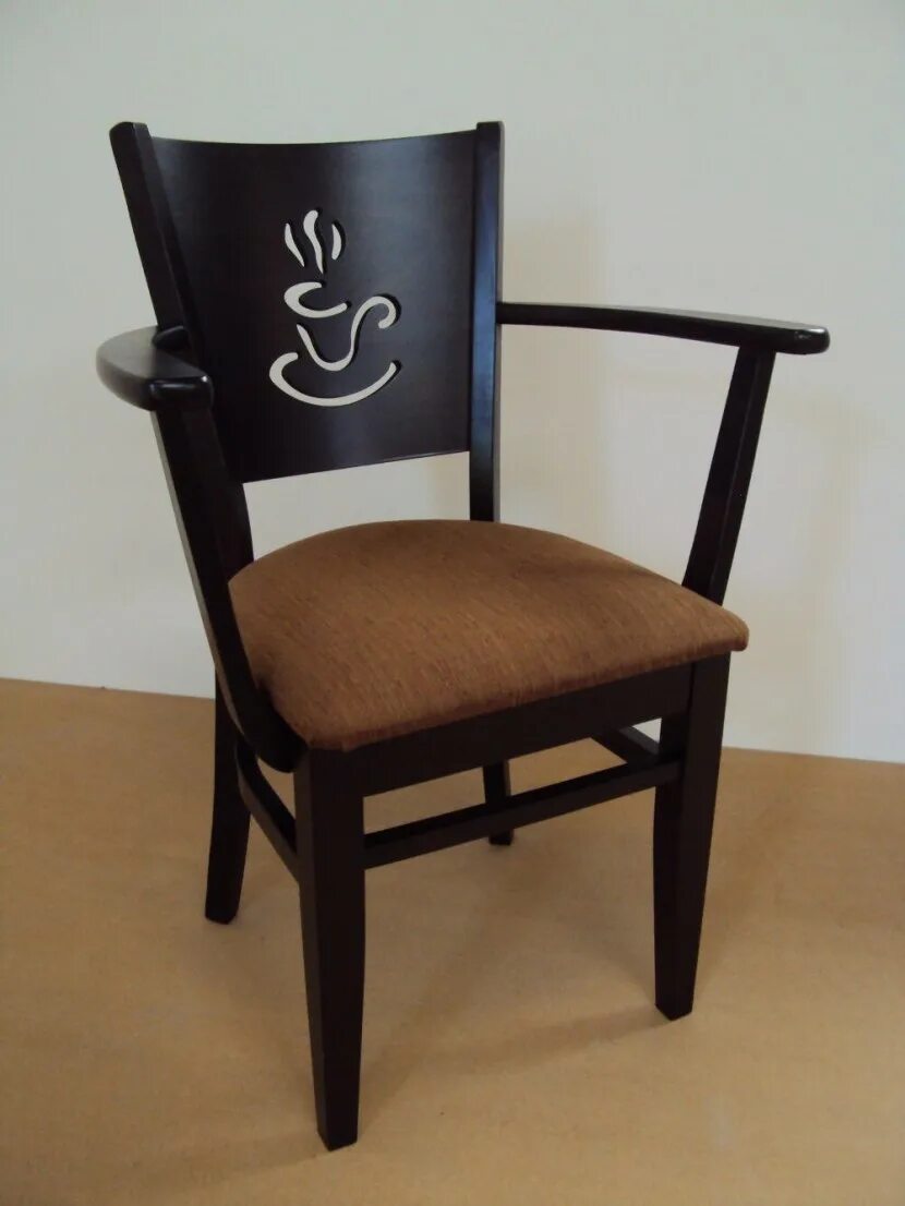 кофейный столик со стульями. кресло кеннеди. стул железа. стул для кафе деревянный. столик для кафе круглый.