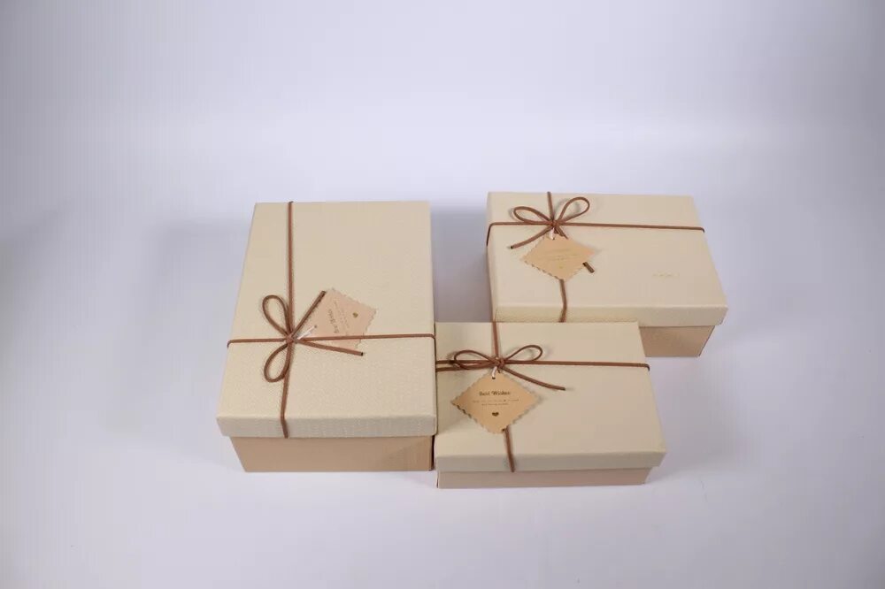 из 6 листов получаются 3 подарочные коробочки