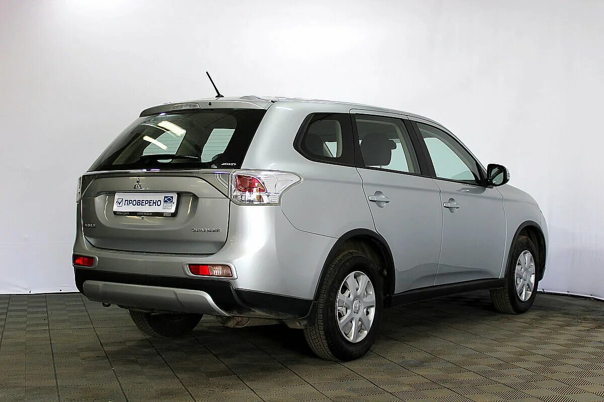 Mitsubishi Outlander 2014. Mitsubishi Outlander 2014 2.0. Mitsubishi Outlander, 2014 г.в. Мицубиси Аутлендер 2014г.