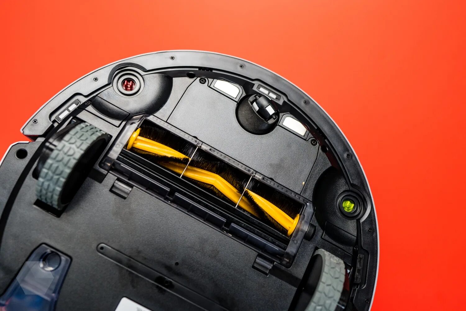 Как разбирается робот пылесос. Робот-пылесос ecovacs deebot ozmo 900. deebot ozmo 900 турбощетка. deebot ozmo 900 battery. турбощетка для робота пылесоса.