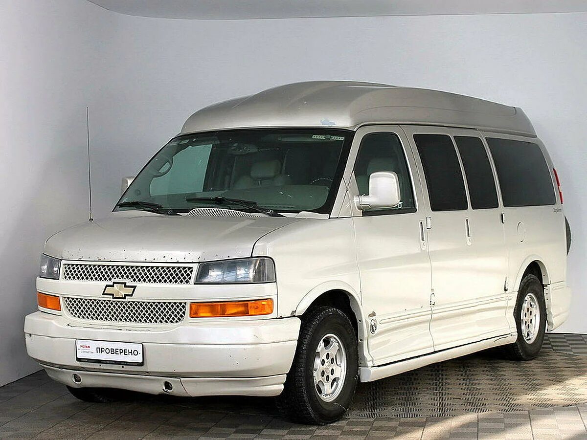 Шевроле экспресс с пробегом в россии. Chevrolet Express 2006. Chevrolet Express 2006г. Шевроле микроавтобус с 2006. Chevrolet Express II.