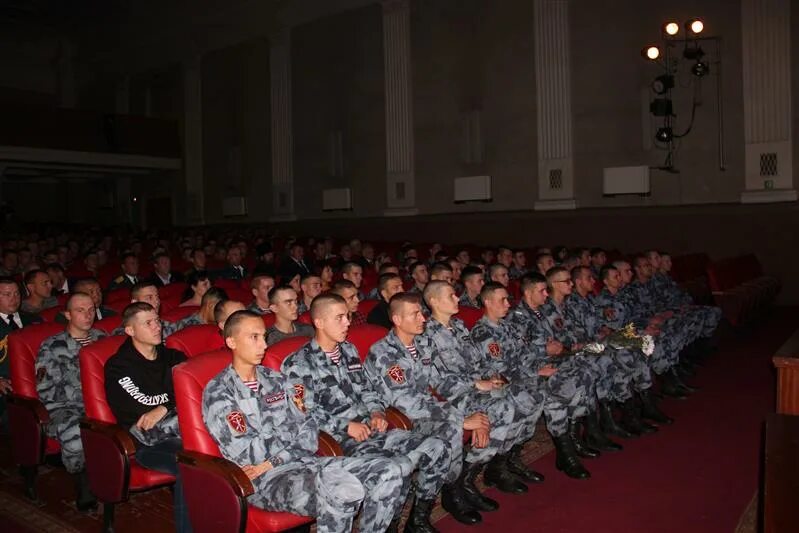 Служба на ряду