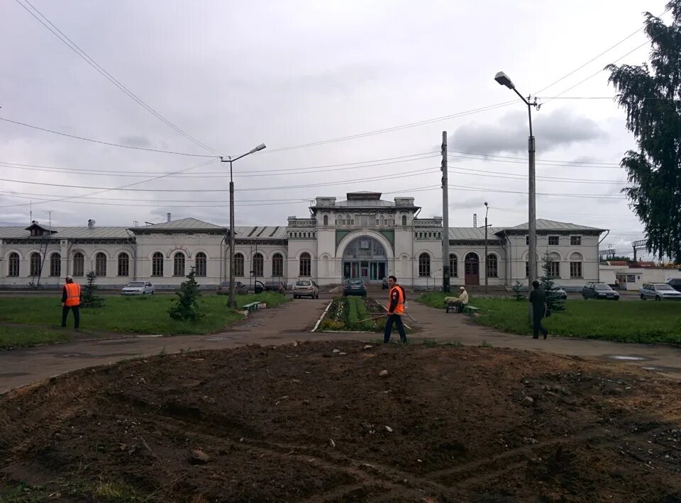 Погода г буй. Город буй Костромской области. Вокзал буй Костромская область фасад. Станция буй Костромская область. Город буй вокзал.