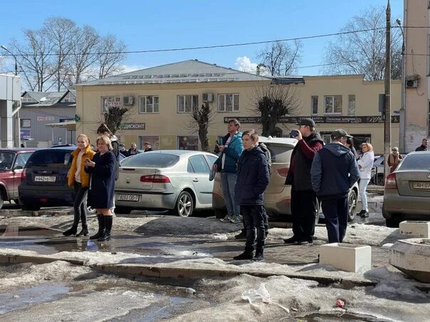 Новости орехово зуево свежие сегодня последние происшествия. Пожар в Орехово Зуево. Погорельцы Орехово Зуево. Пожар на улице Ленина в Орехово. Пожар в Орехово Зуево сегодня на улице Ленина.