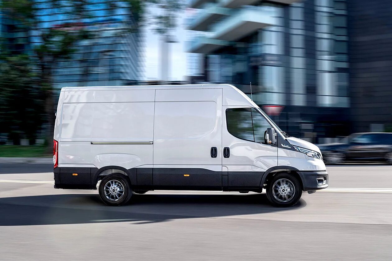 Iveco Daily 2021. Новый Ивеко Дейли 2021. Ixeco Deli. Ивеко Дейли 2022.