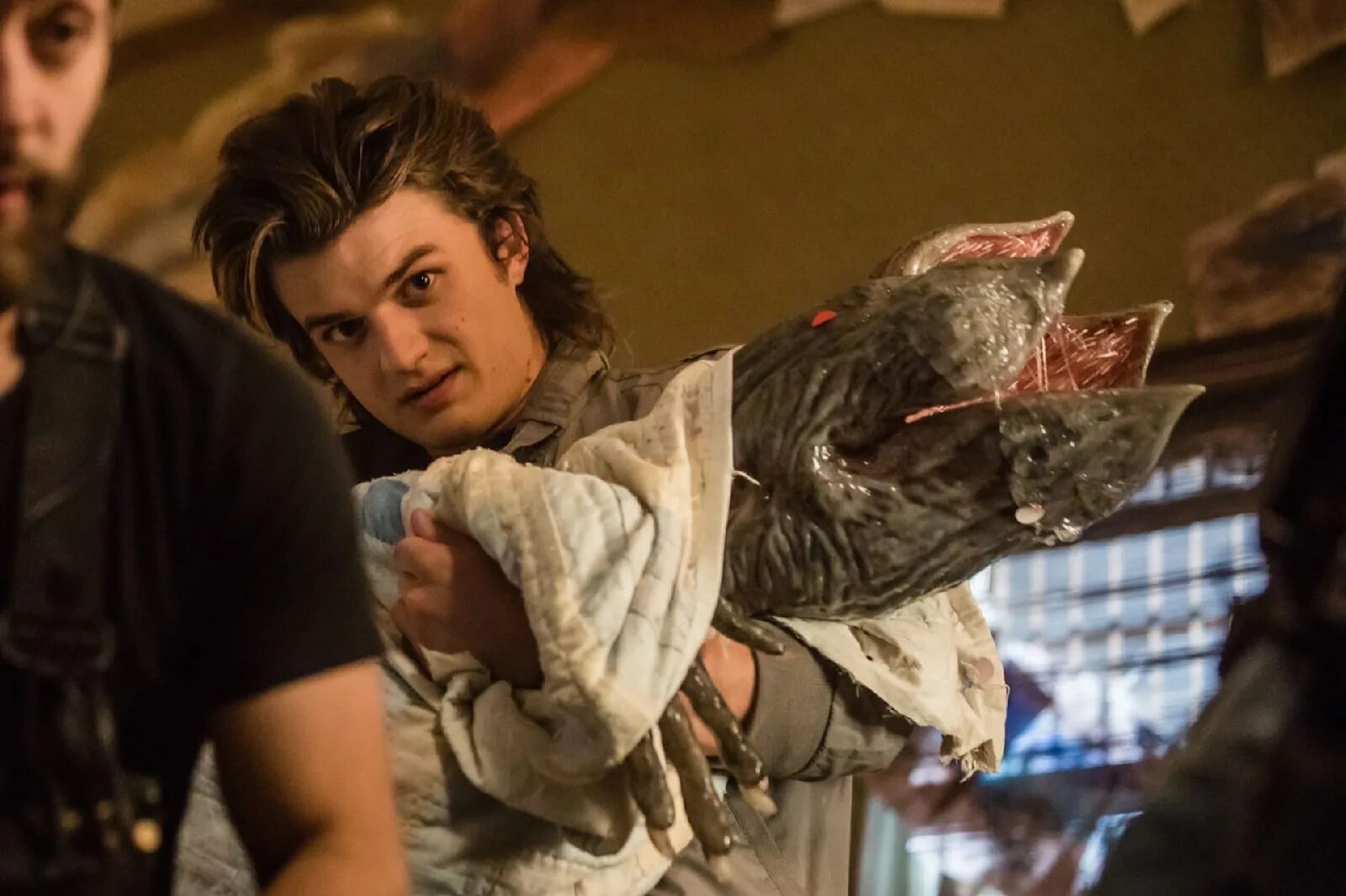 Трой очень странные дела. Очень странные дела 4 сезон. Очень странные программы. Очень странные дела сериал 3 сезон. Дорама очень странные дела.