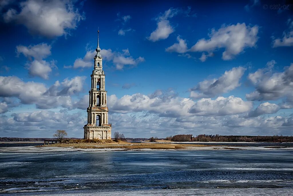 калязин колокольня 2023. гора колокольня ныне. колокольня никольского собора в калязине. шуйский собор колокольня. троицкий макарьев монастырь калязин колокольня затопленная.