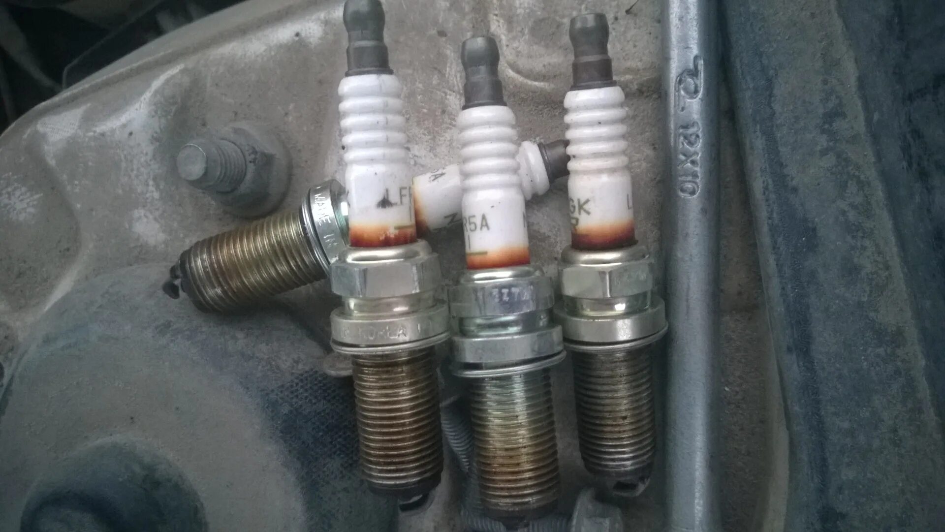 Свечи соната тагаз 2. Свечи hyundai sonata 2. Свечи хендай соната 2. 0 тагаз. 4.