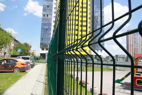 Ограждение многоквартирного дома