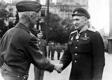 Командующие войсками в 1945 году