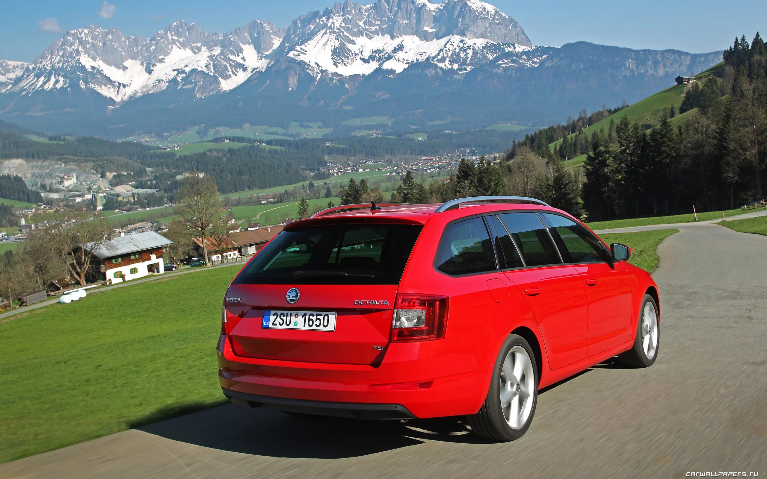 Skoda Octavia Combi. Skoda Octavia Combi 2015.