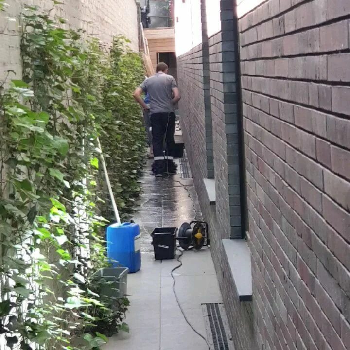 Kuban clean. Qclean уборка после ремонта. Матовая пленка на кухонный фасад как отмыть. Kuban clean. Kuban clean.