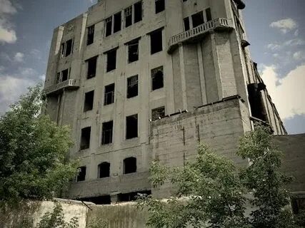 С элеватора в первый