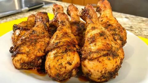 Вкусная курица в духовке ножки