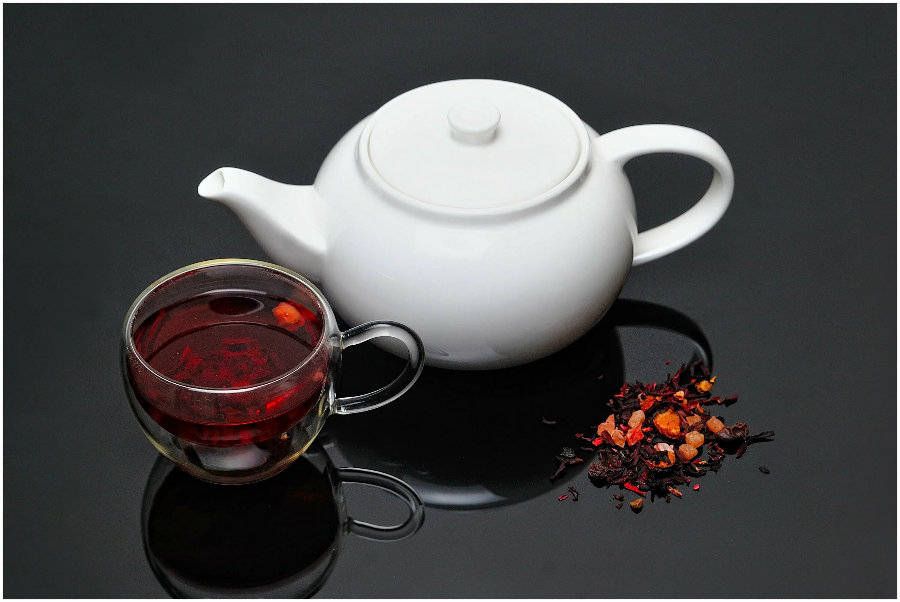 чай 'черный земляничный со сливками' 100гр рчк. черный чай со сливками. чай черный ароматизированный "клубника со сливками". черный чай со сливками. черный "земляника со сливками".