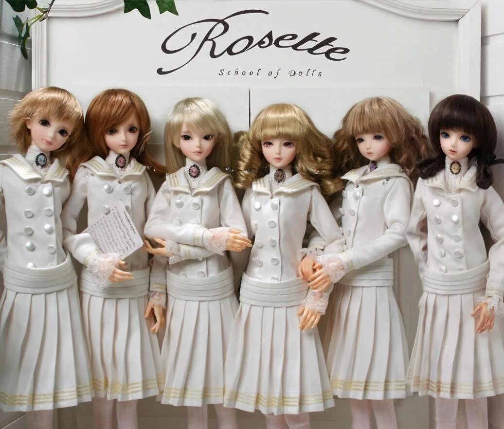 Spotlight Doll picture. Dolls сайт