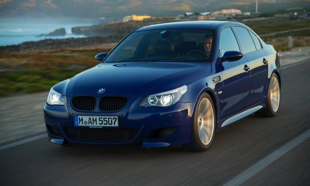 Bmw m 5 m 60. BMW 5 e60. BMW м5 e60. BMW 5 e60 m5. BMW m5 e60 кузов.