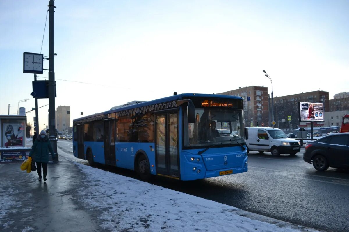 22 салон. Лиаз 625. Маршрут 708 автобуса москва. Нефаз-5299-40-52 салон. Маршрут 708 автобуса москва остановки.