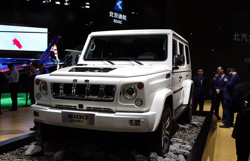 Mercedes-benz g-class w461. Китайский джип гелендваген. Внедорожник baic bj80. Mercedes benz g63 amg. Mercedes g63 amg 6x6.