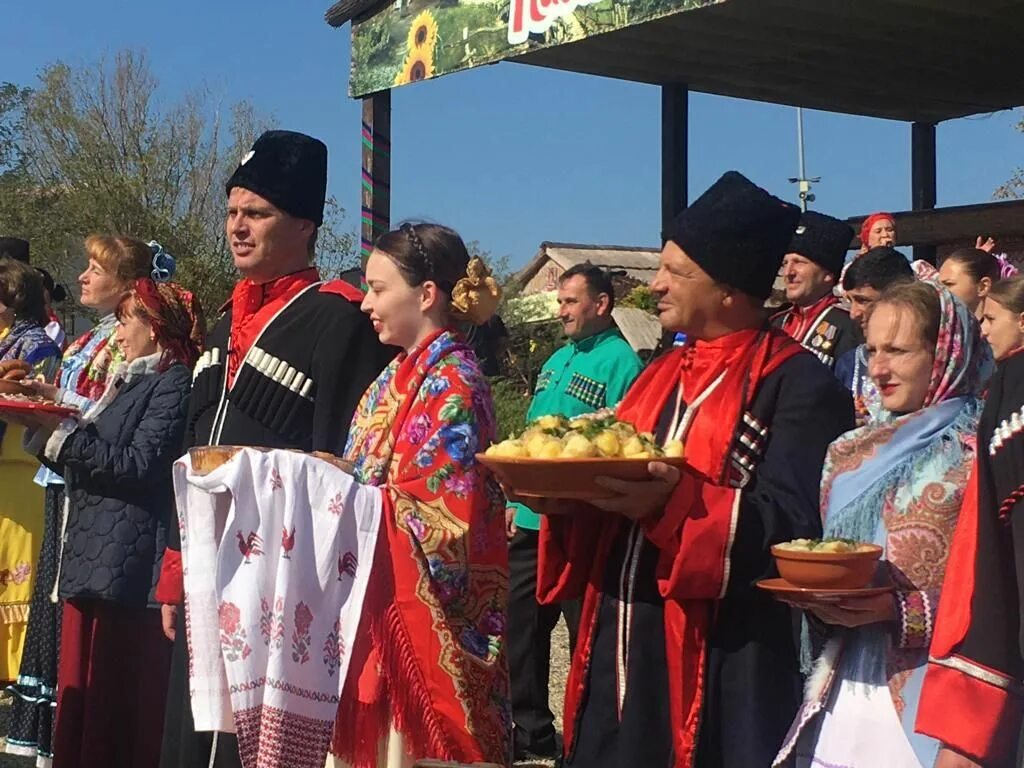 станица роговская тимашевский район. парк в роговской тимашевского района. погода роговская. погода роговская. погода роговская.