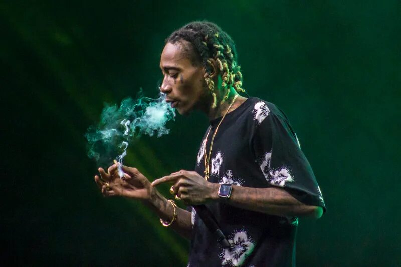 Snoop dogg fly high. Wiz khalifa. Снуп дог. Wiz khalifa Snoop Dogg. Wiz khalifa 2022.