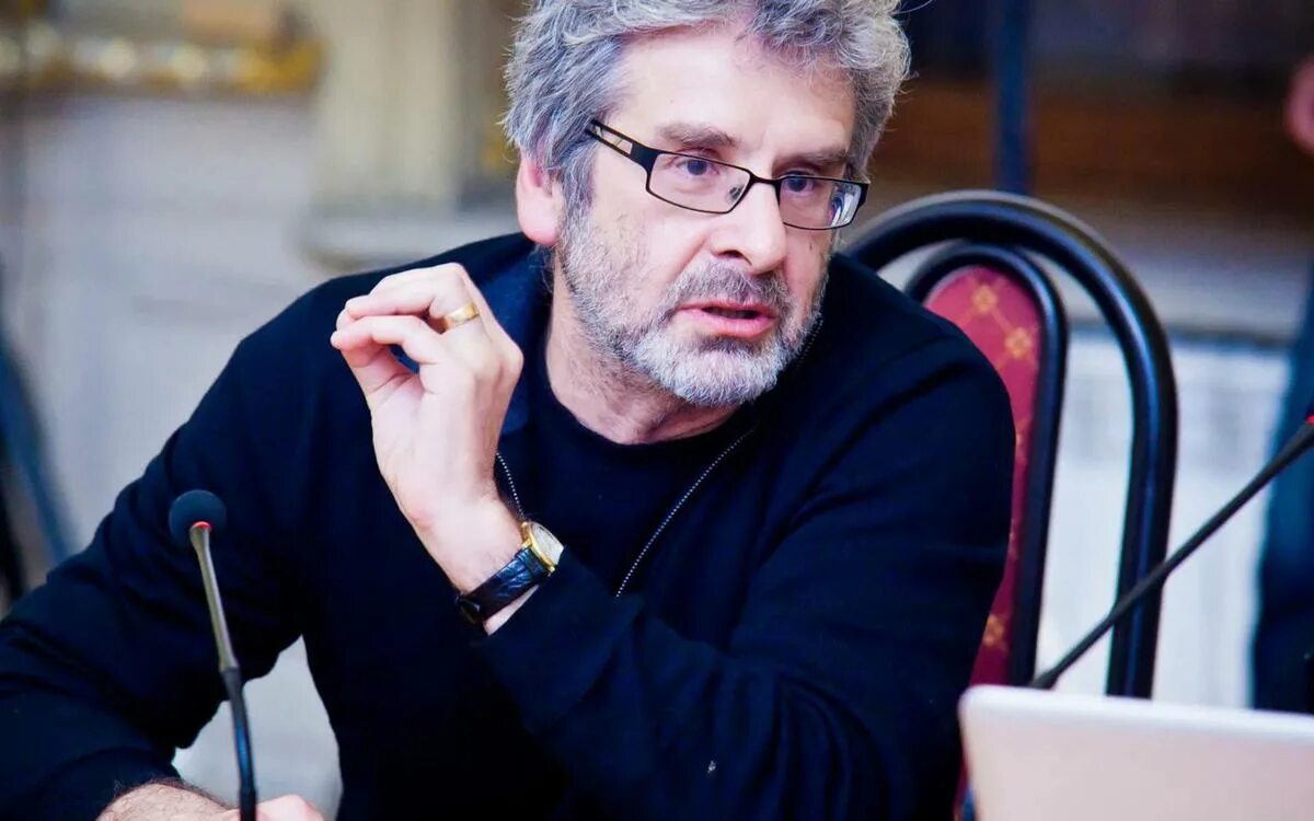 преподаватель культурологии. учитель культурологии. работа историка в школе. преподаватель культурологии. культурология выпуск 2006 года.