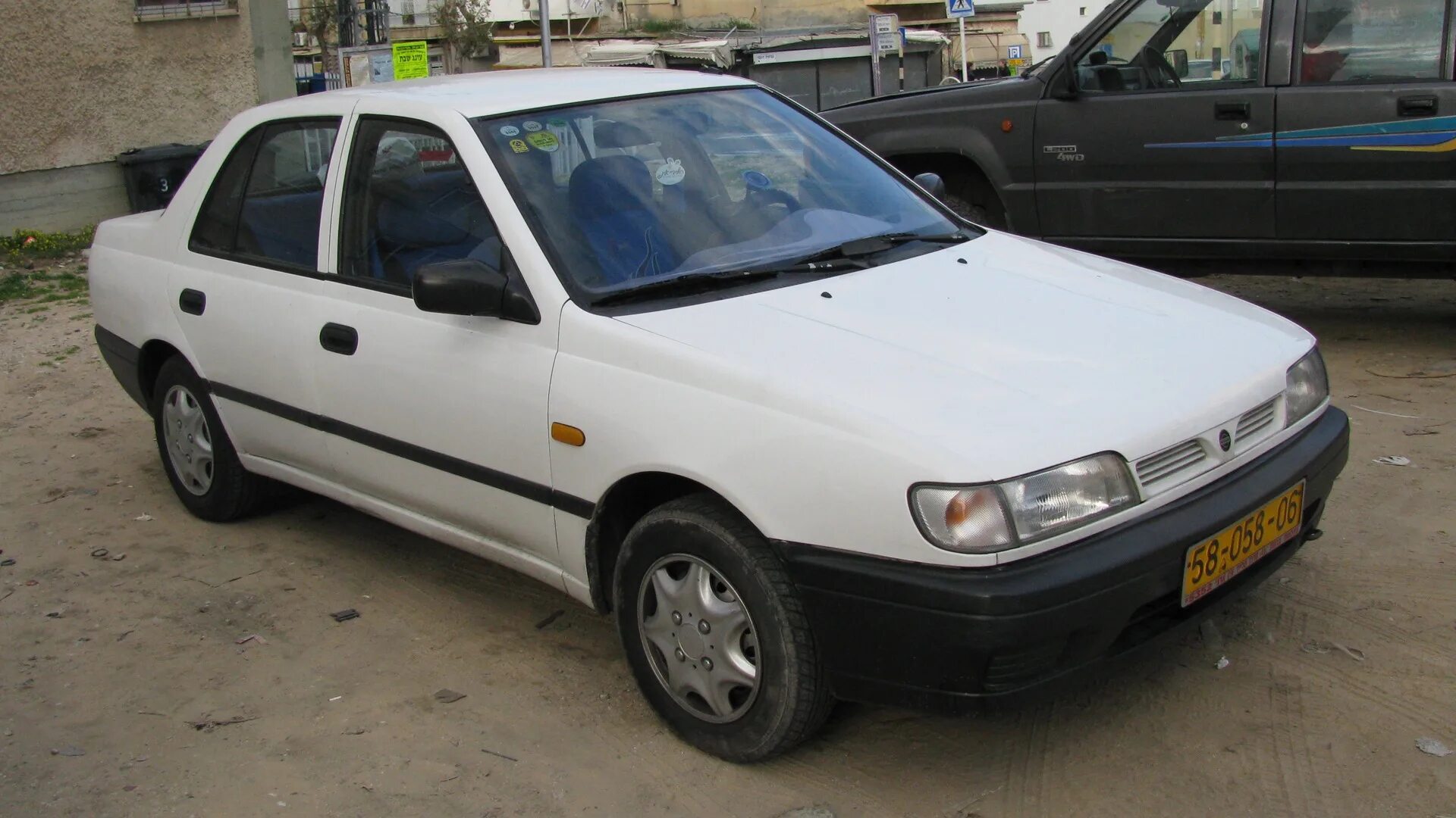 Ниссан санни годы выпуска. Nissan Sunny b14. Ниссан Санни 1995 b14. Nissan Sunny 1995 1.6 автомат. Nissan Sunny 2.