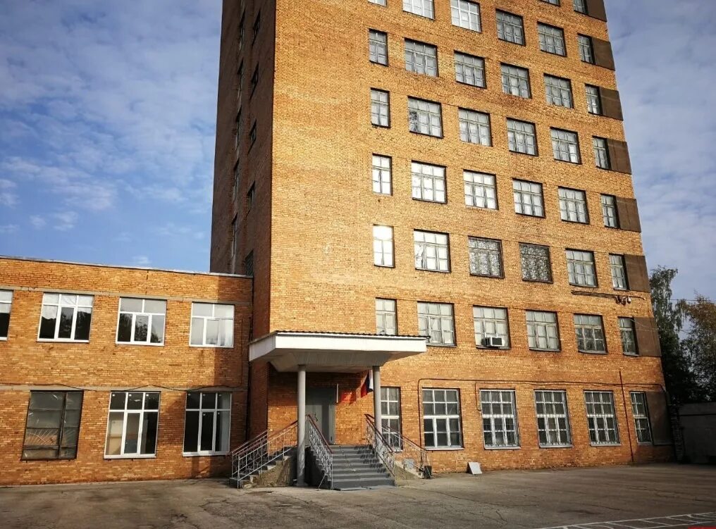 Ул новаторов псков. Ремонт дорог. Военкомат псков. Улица новаторов 5 псков. Завод тэсо псков.