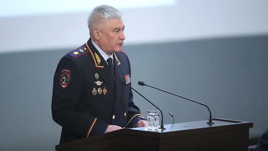 Глава мвд колокольцев. Колокольцев министр мвд. Колокольцев министр внутренних дел подал в отставку. Колокольцев министр внутренних дел фото. Колокольцев министр внутренних дел подал в отставку.