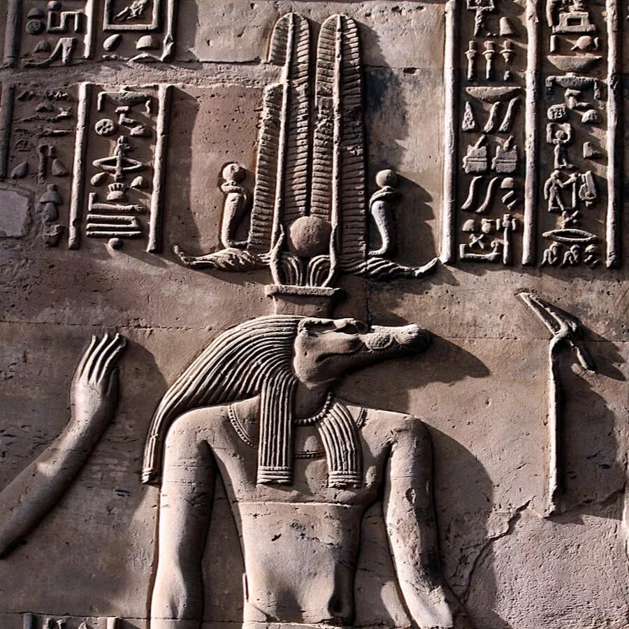 3 боги египта. Себек Бог Египта. Бог Себек в древнем Египте. Египет Бог крокодил Себек. Боги древнего Египта ра Себек тот.