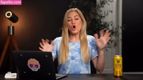 Justine Ezarik / iJustine Nude Leaked OnlyFans Photo #1 - Fapello.
