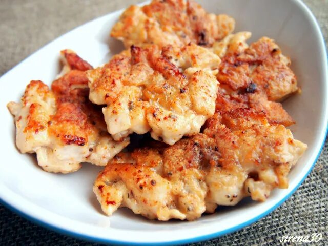 Блюда из куриной грудки быстро на сковороде. Быстрые куриные котлетки. курица быстро и вкусно. быстрая курица. калорийность рубленных котлет из куриной грудки.