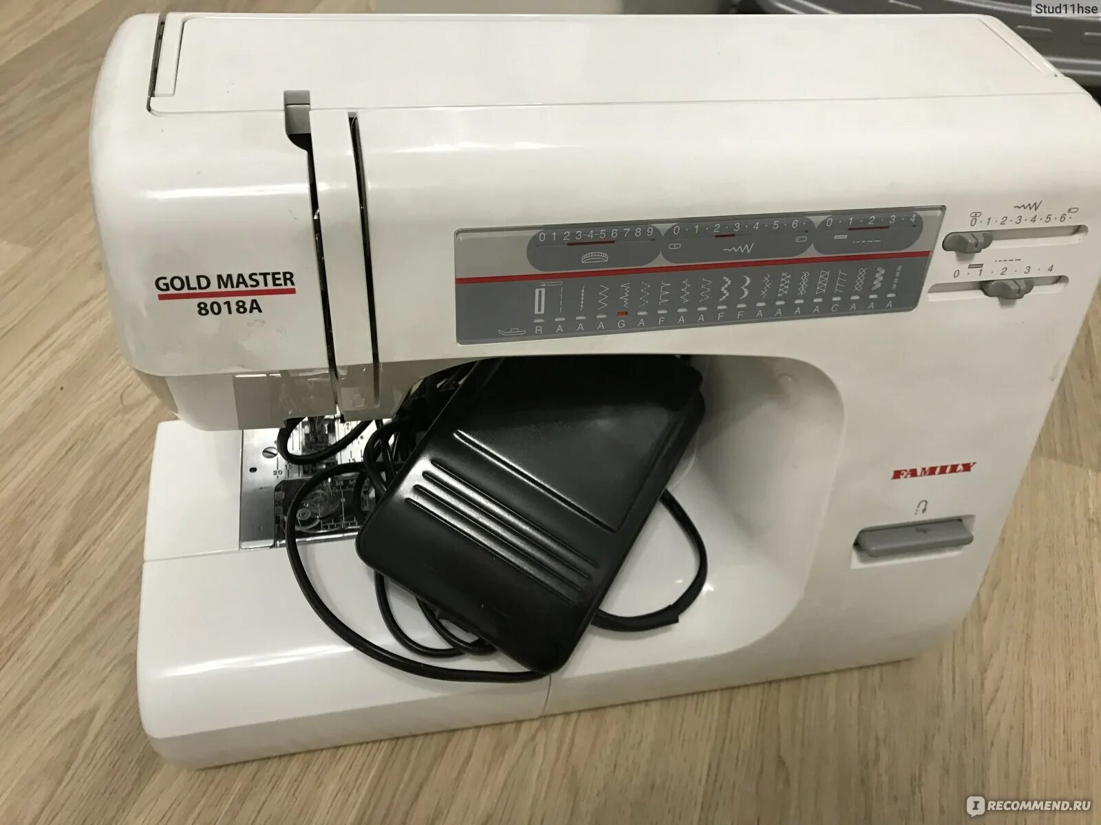 Швейная машина family gold line 7018 двойная игла. Стол для швейной машины family gold master 8018a. Family gold master. Family gold master. Швейный мастер.
