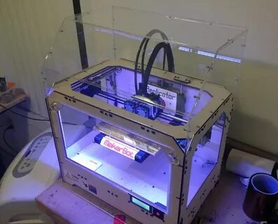 Закрыты 3д принтер