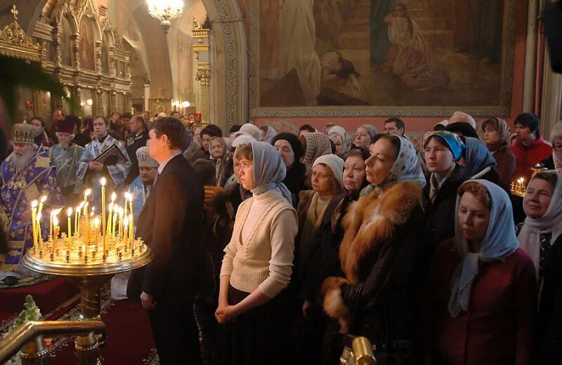 Служба в храме воскресения словущего. Служба в храме на брюсов переулке. митрополит питирим в храме воскресения словущего. патриаршая служба прощенное воскресенье. храм на вражке брюсов переулок.