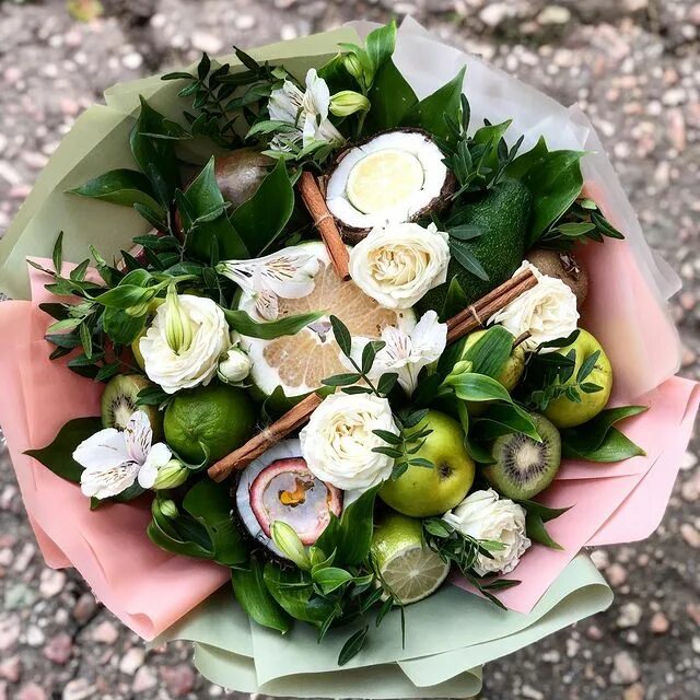 Съедобный букет. Букет для мужчины. Фуд букеты. Салат баварский букет на технологию. Овощной букет.