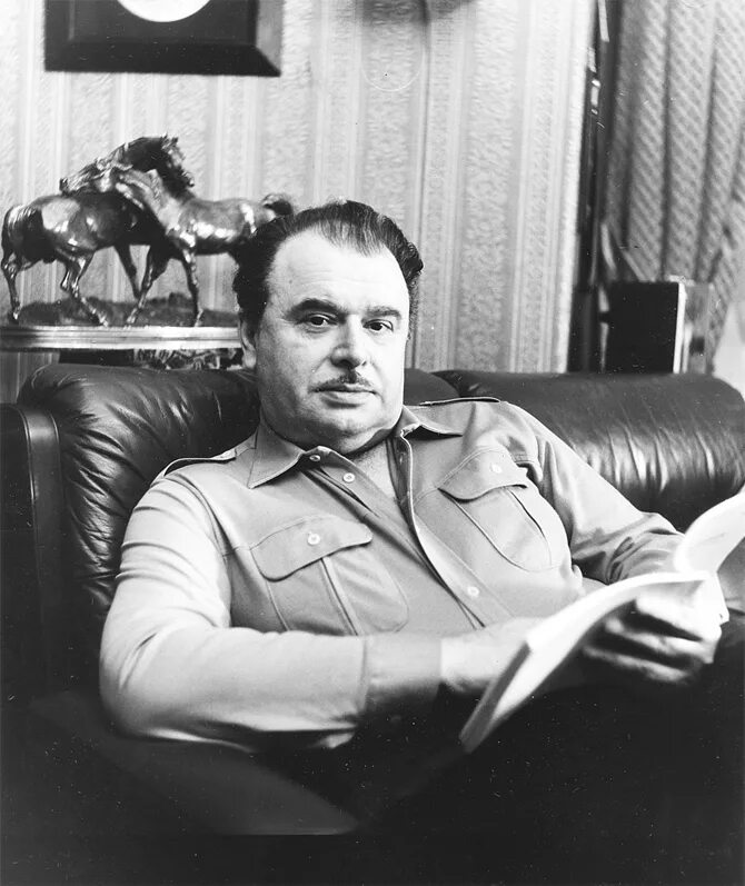 Музыка е птичкин. Птичкин композитор. Музыка е птичкин. Музыка е птичкин. Птичкин композитор.