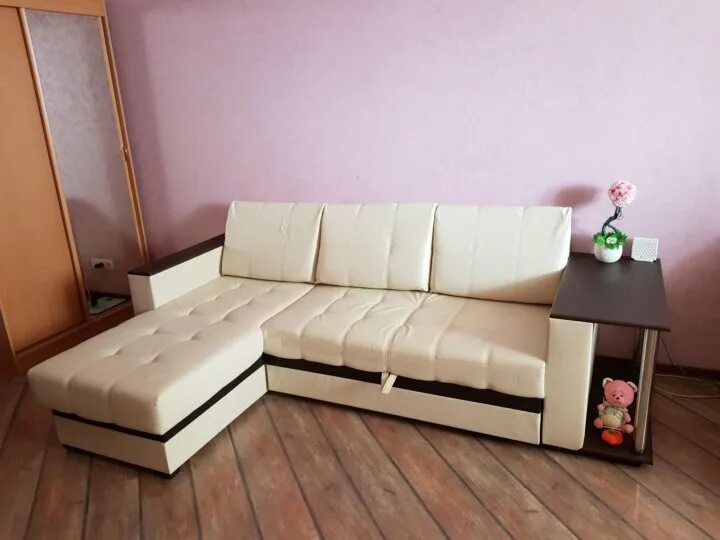 Много мебели диван кровать