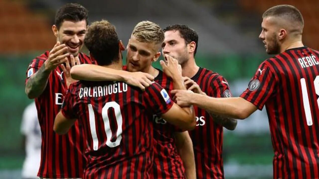 Ac milan 2022. Миланский футбольный клуб 5. Ac milan 2021. Миланский футбольный клуб 5. Миланский футбольный клуб 5.