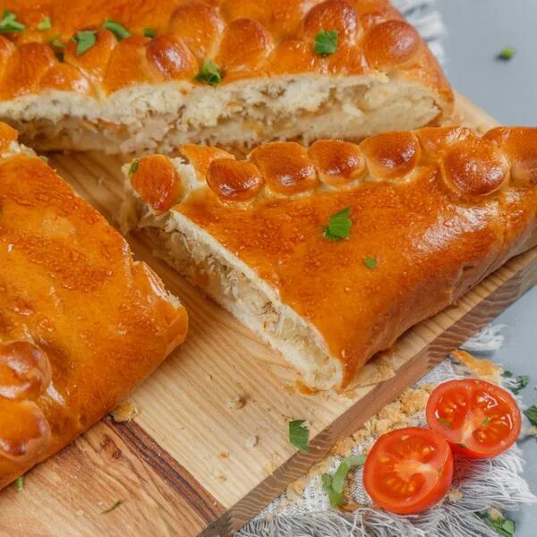 Формы пирога с капустой. Пирог с капустой. закрытый пирог с капустой. пирог с капустой дрожжей и. пирог с капустой и яйцом из дрожжевого теста.