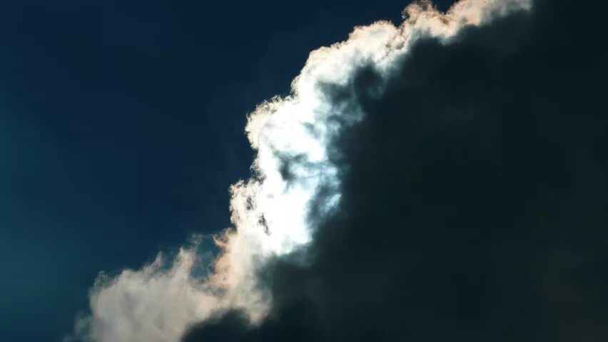 Edge cloud. Cloud silver lining png.