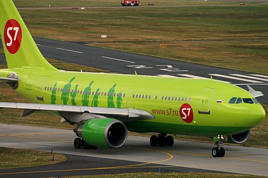Самолеты авиакомпании сибирь s7. Самолёты авиакомпании s7 airlines. 7 севан сайт авиакомпания. Самолет эссевен 7. S7 airlines сибирь.