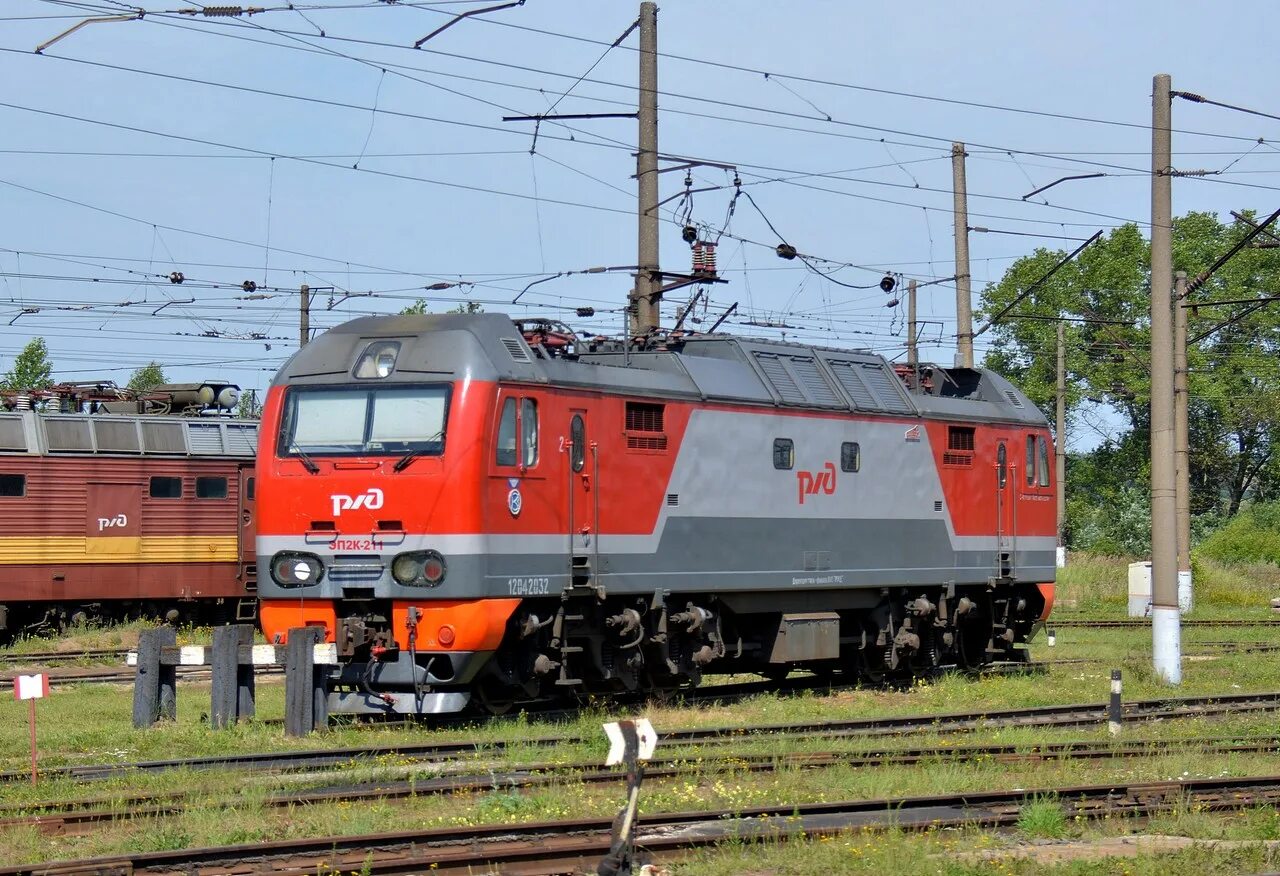 Asea sj dm3. электровоз лошадиные силы. Emd dda40x кабина. электровоз грузовые мощность. электровоз вл 85 мощность.