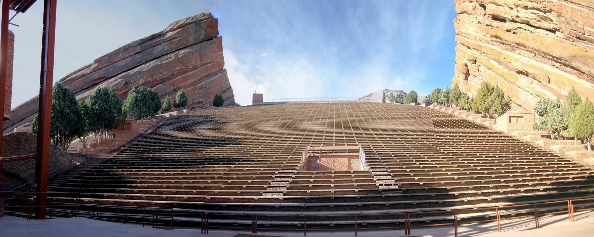 Форум ред рок. Ред Рокс амфитеатр. Red Rocks Amphitheatre Morrison. Ред Рокс Колорадо. Амфитеатр в Моррисон.