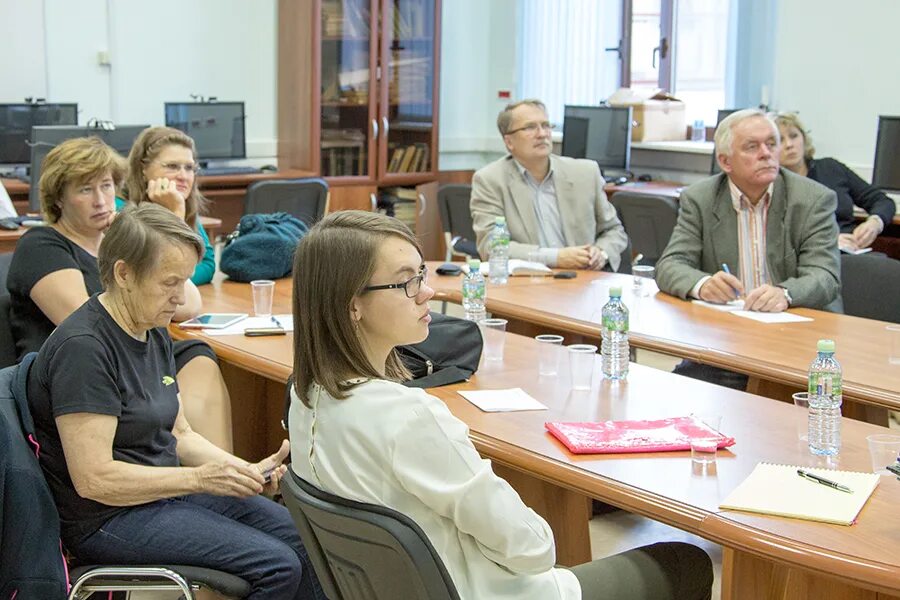 Исторический факультет мгу преподаватели исторического факультета мгу. Мгу исторический факультет кафедры. преподаватели исторического факультета мгу. исторический факультет мгу преподаватели истории. андрей викторович мгу исторический факультет.