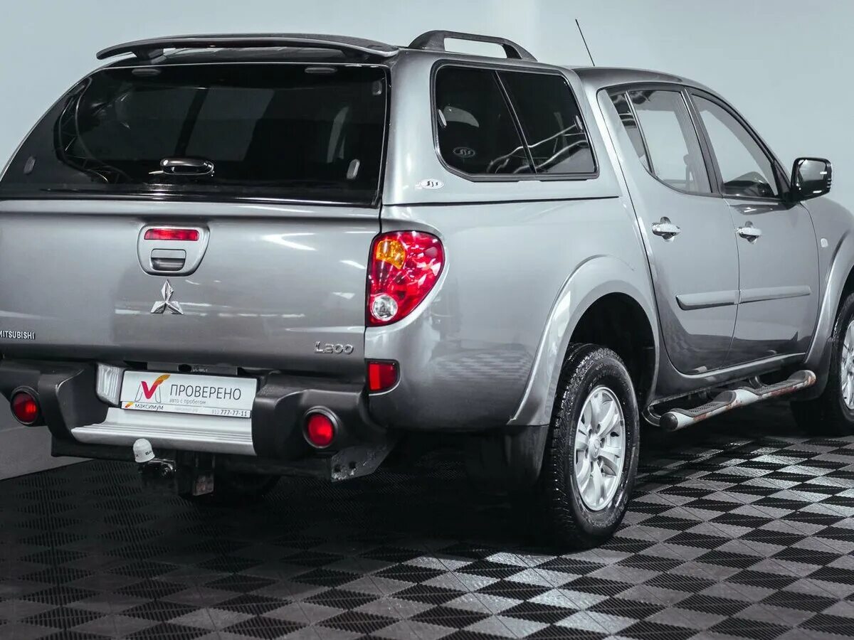 Митсубиси л200 купить бу на авито. Мицубиси l200 2014. Серый Mitsubishi l200. Митсубиси л200 IV. Митсубиси л200 серый.