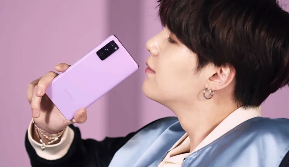 Galaxy s20 bts. Bts s20 fe. galaxy 20fe бтс. galaxy s20 fe бтс. самсунг с 20 бтс.