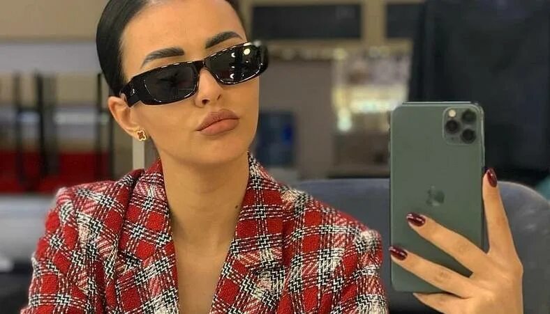 ведущие дома 2. алёна опенченко грудь. тигран салибеков и юлия белая. самонина дом 2. дом 2 участники.