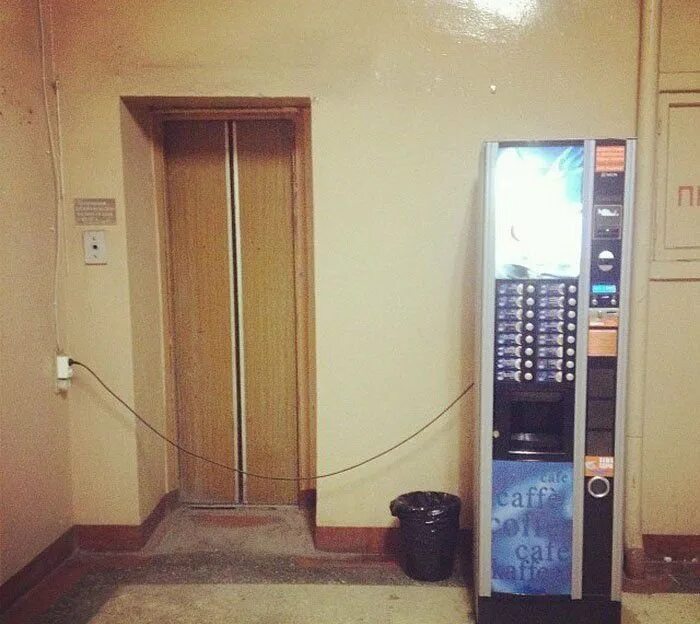 Как отключить лифт в доме. Советские лифты в спб. Тсж лифты. Красноярск ленина 24 лифт. Тсж лифты.